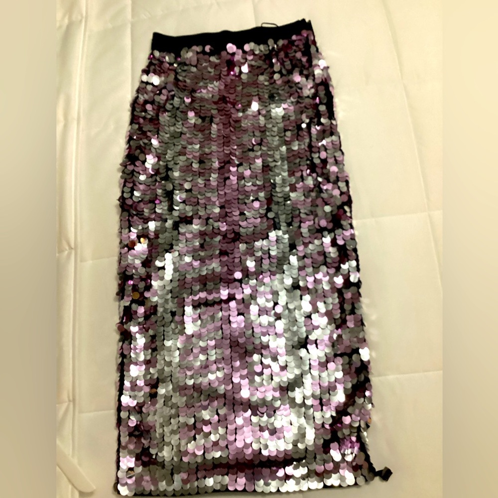 New w/Tags Big Disc Sequin MIDI Skirt